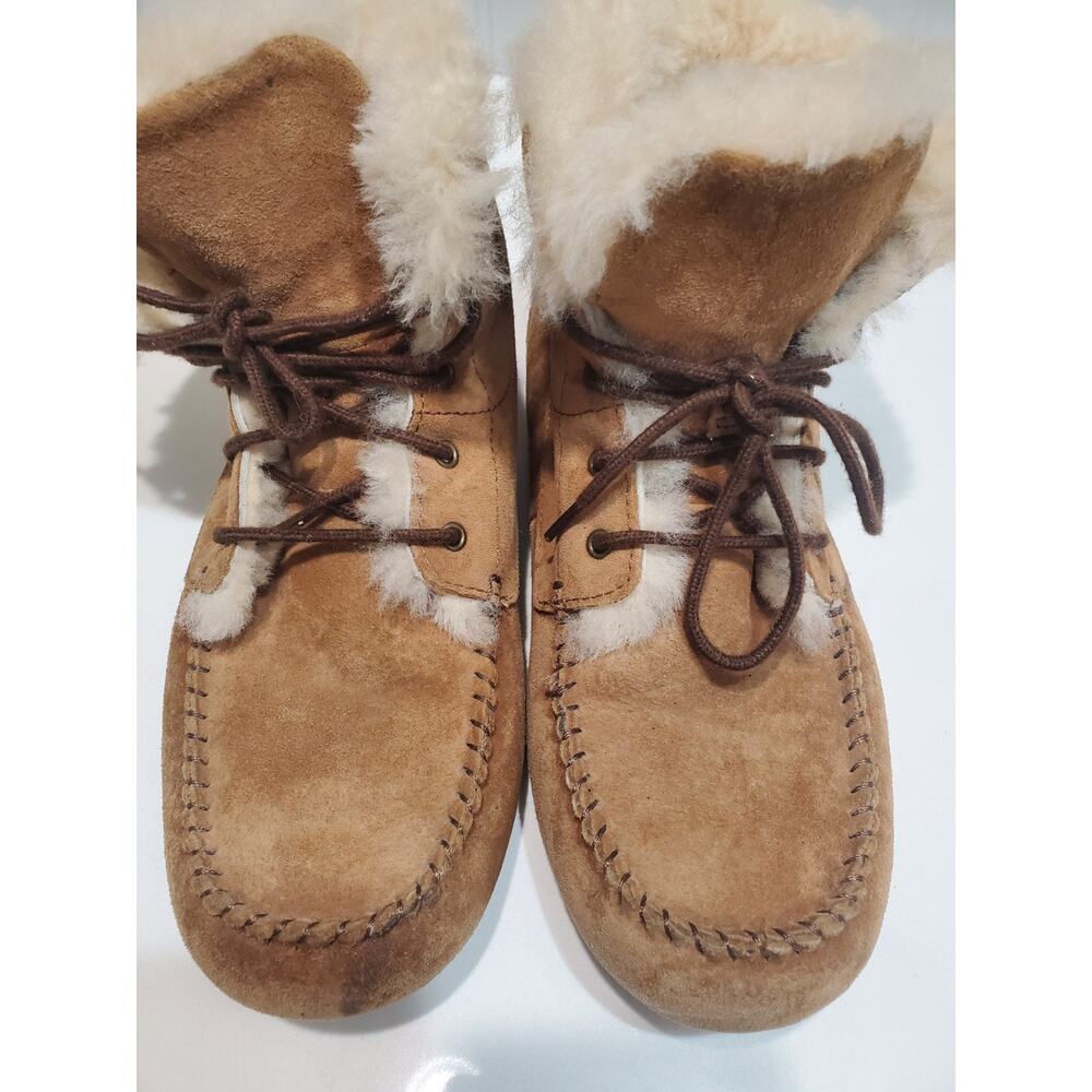 UGG Chickaree Moccasin Boots Size 7 - Picture 7 of 7
